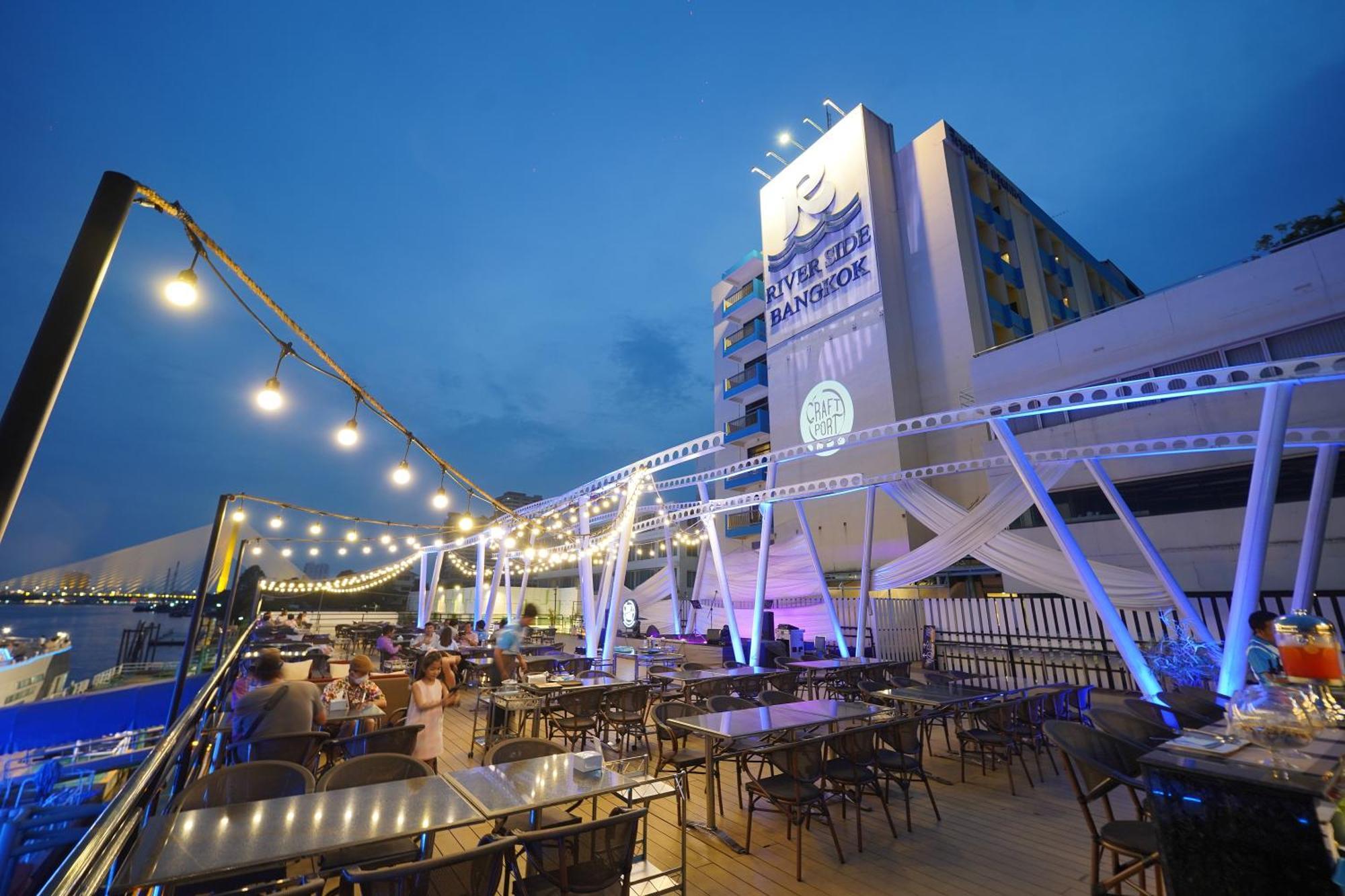 Riverside Bangkok Hotel エクステリア 写真