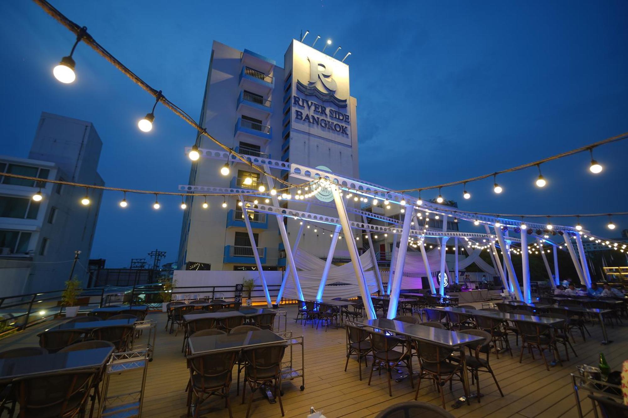 Riverside Bangkok Hotel エクステリア 写真