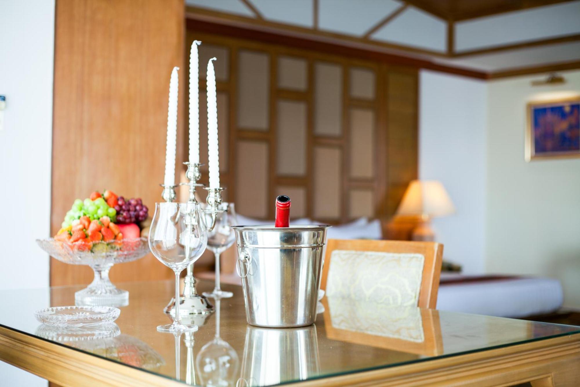 Riverside Bangkok Hotel エクステリア 写真
