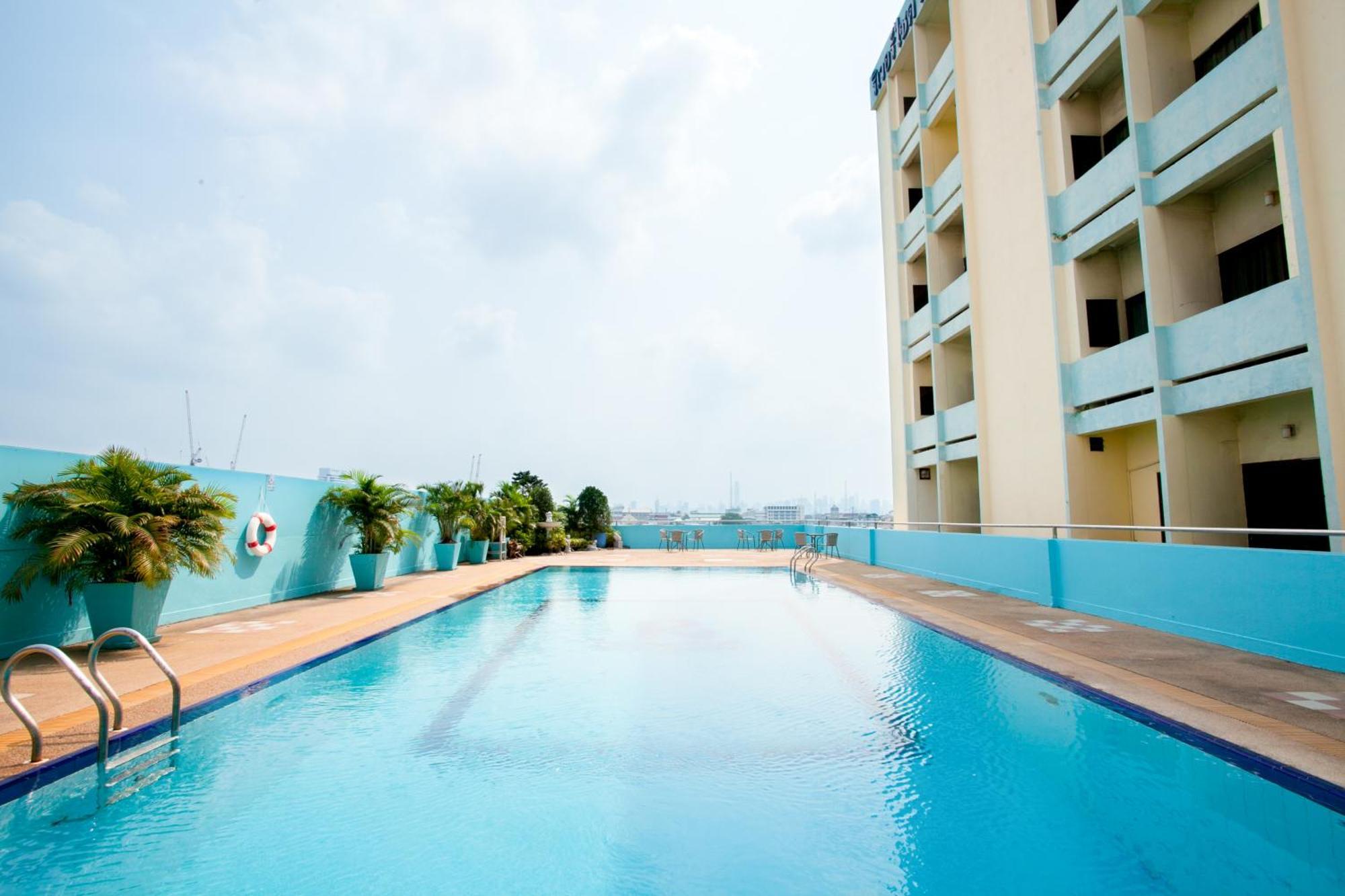 Riverside Bangkok Hotel エクステリア 写真